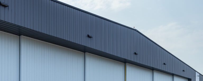 Outdoor LED Workplace Lighting: Low-Cost Safety